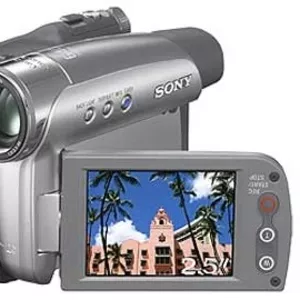 Продам цифрову відеокамеру Sony DCR-HC23E в ідеальному стані + сумка