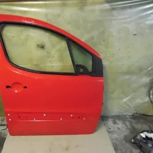 Дверь FR Citroen Berlingo 2 Ситроен Берлинго 08-12р.