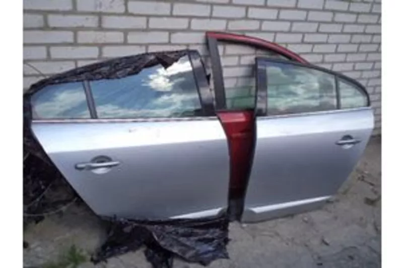 Двери,  Кришка багажника Renault Fluence,  Рено Флюенсе 2