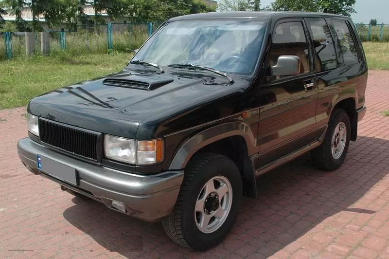  Підвіска на Opel Monterey . Isuzu Trooper