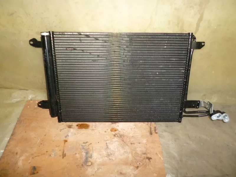 Радиатор кондиционера Skoda Superb 2 08-13 Суперб 102815