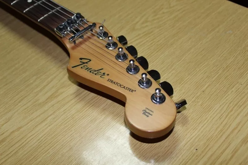 Продам Fender Stratocaster HSS With Floyd Rose,  525$ 3