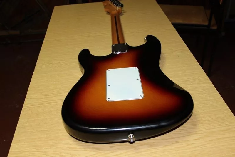 Продам Fender Stratocaster HSS With Floyd Rose,  525$ 5