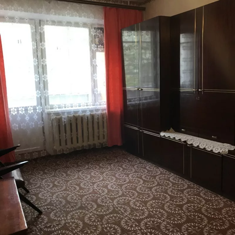 Продається двокімнатна квартира в будинку№11 по вул. Коновальця. 2